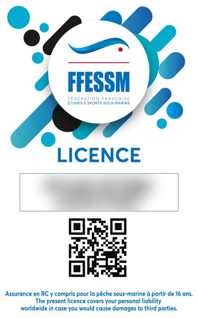 La carte de licence FFESSM : le logo, le mot LICENCE, ton numéro et ton nom, et le QR code qui porte tout le reste.